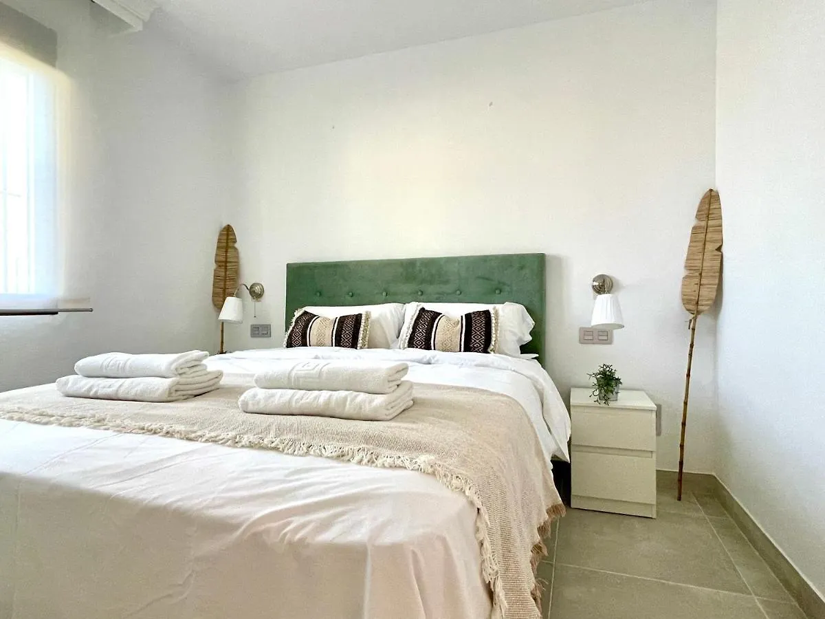 Las Farolas Poolfront In Mijas Costa 500M To The Beach - Updated June 2023 ! Apartment El Faro Spain