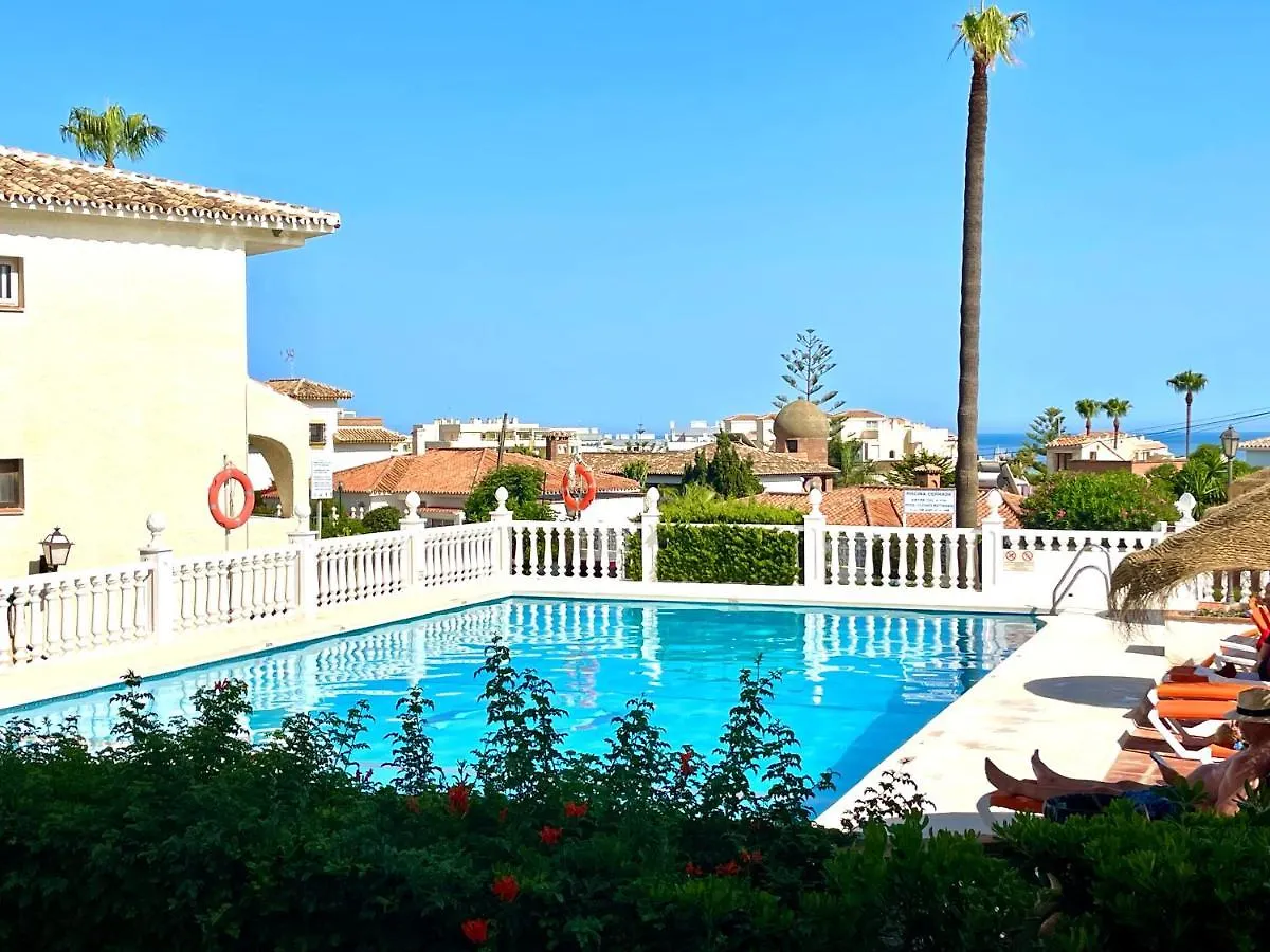 Las Farolas Poolfront In Mijas Costa 500M To The Beach - Updated June 2023 ! Apartment El Faro Spain